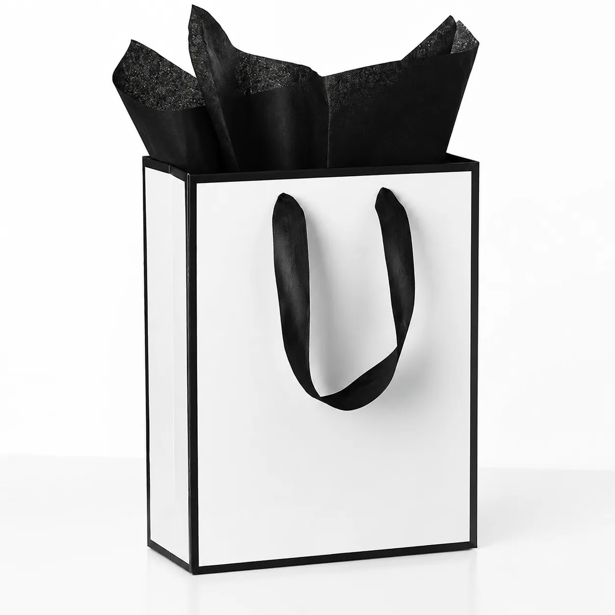 Luxe Goodiebag wit met zwarte lijst